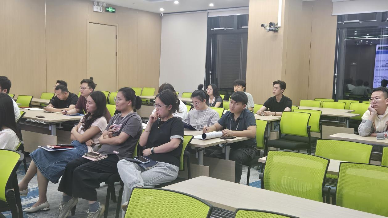 第二輪銷售鏈專項培訓第三場舉行夯實產(chǎn)品與行業(yè)知識基礎